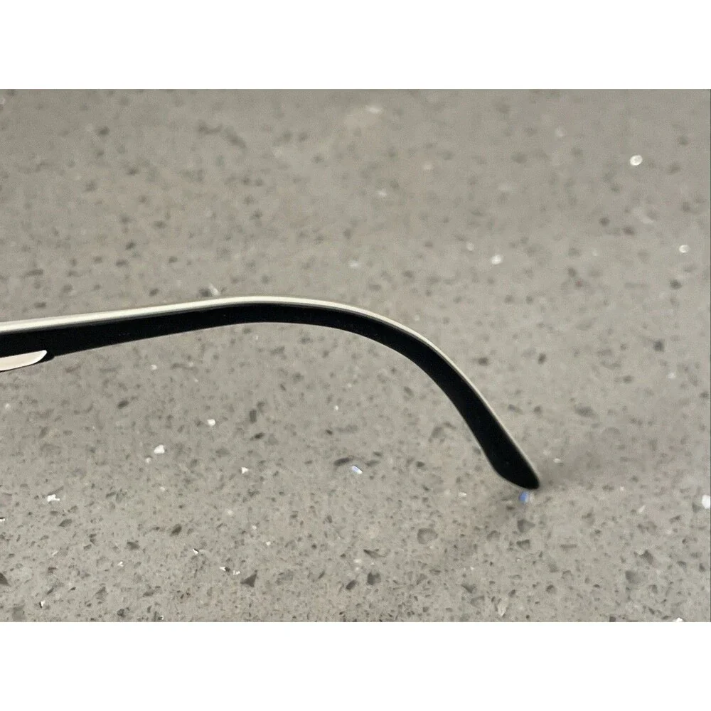 GUESS GU2261 BLK WHT Eyeglasses FRAMES ONLY BLACK/WHITE Plastic 51-17-130 Full